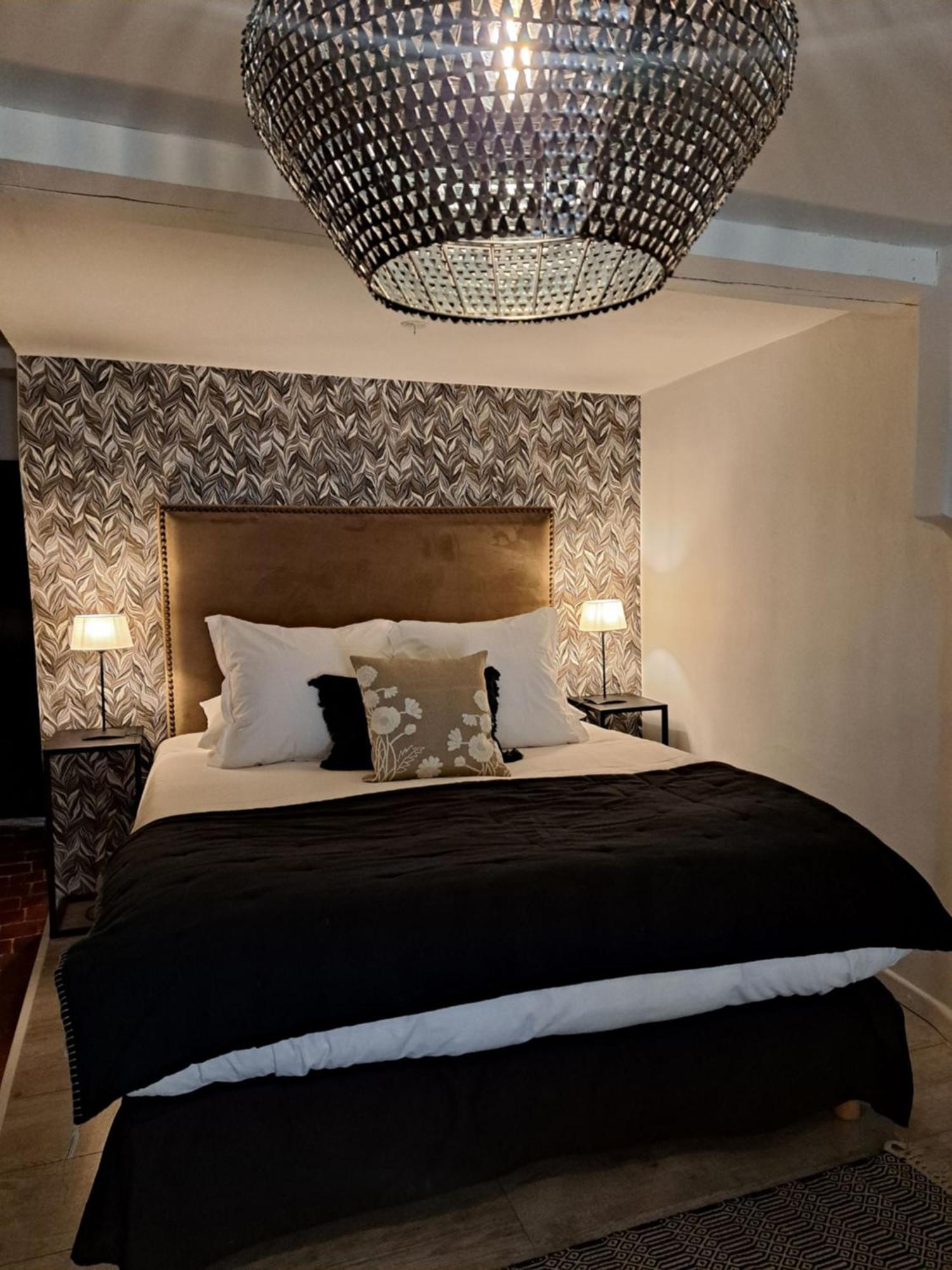 Hotel Le Patio De Sophie Sisteron Εξωτερικό φωτογραφία