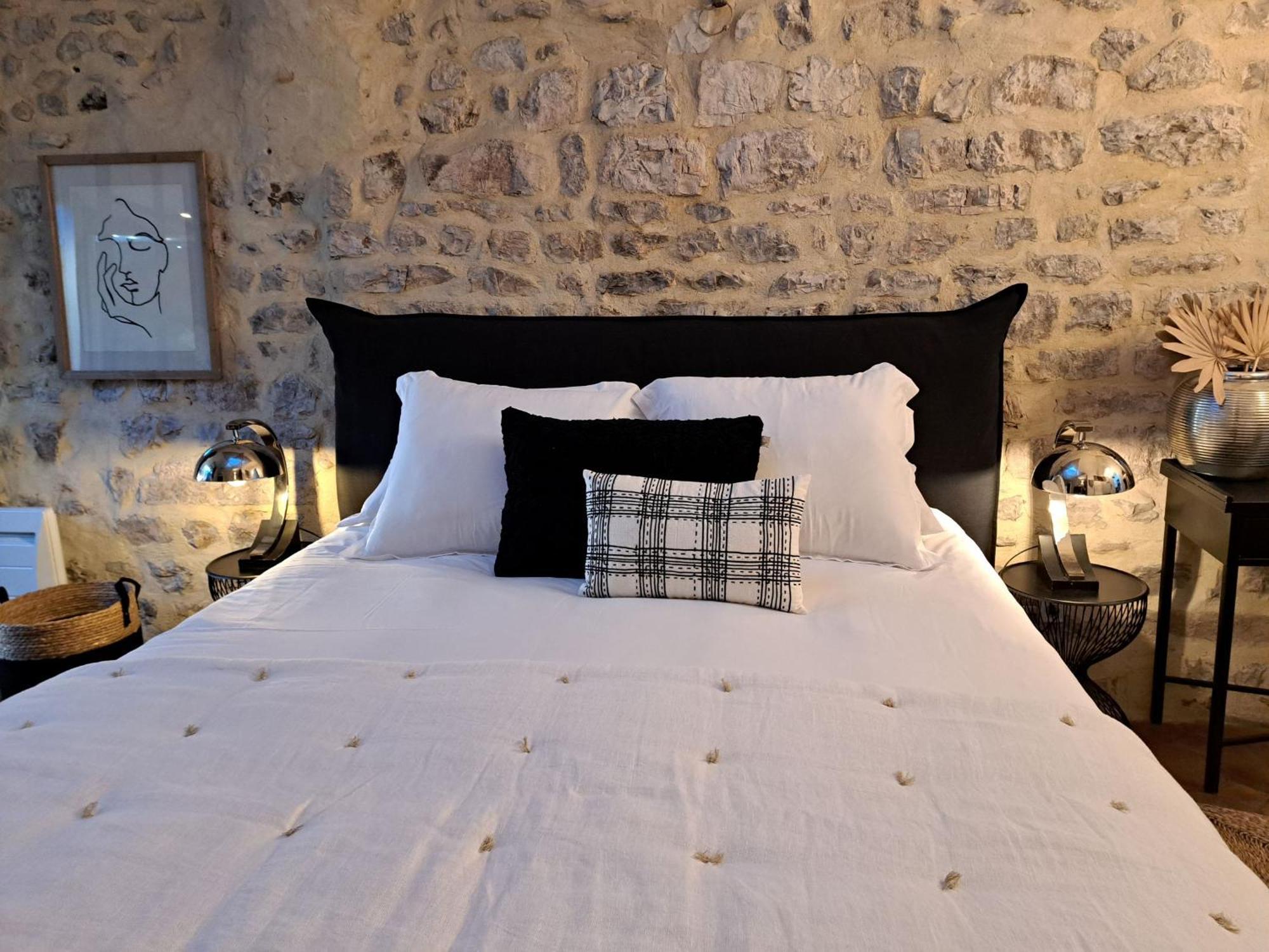 Hotel Le Patio De Sophie Sisteron Εξωτερικό φωτογραφία